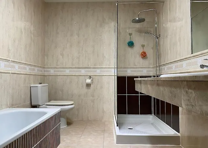 Comfortable Family House With Pool And Jacuzzi Villa Costa De Antigua