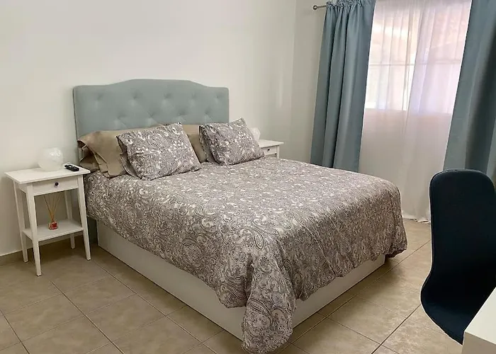 וילה Comfortable Family House With Pool And Jacuzzi *