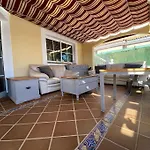 Villa Familiar Con Piscina, Barbacoa Y Wifi