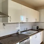 Familiar Con Piscina, Barbacoa Y Wifi