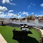 Familiar Con Piscina, Barbacoa Y Wifi