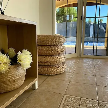 Comfortable Family House With Pool And Jacuzzi Βίλα Costa De Antigua