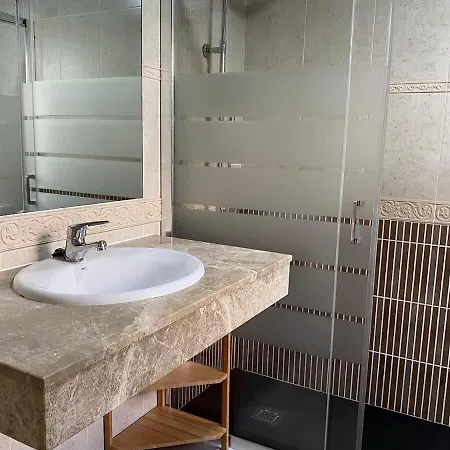 Villa Familiar Con Piscina, Barbacoa Y Wifi