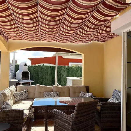 Familiar Con Piscina, Barbacoa Y Wifi 빌라 코스타 데 안티과